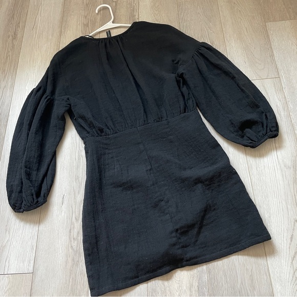 Zara Voluminous Cotton Gauze V Neck Puff Sleeve Mini Dress Black (Medium) party - Picture 3 of 8